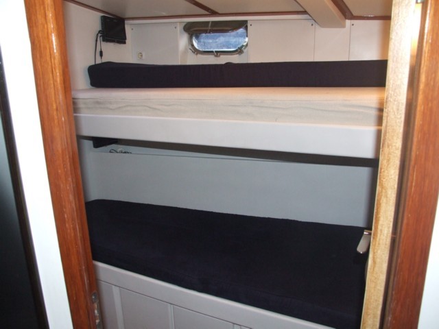 Scorpio 72 - a - 32.jpg